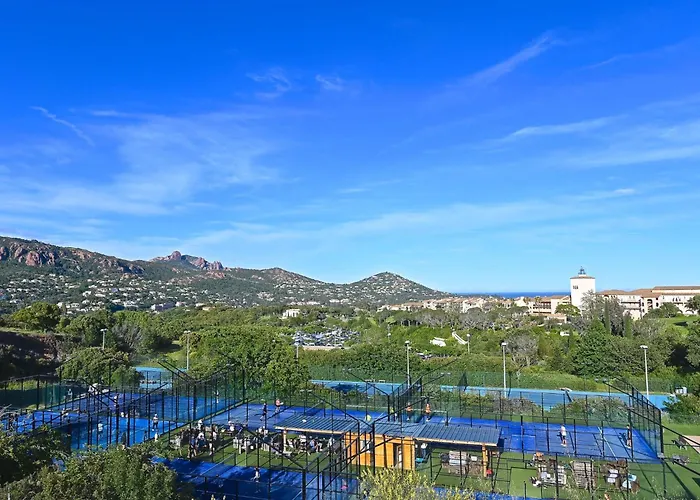 Appartement L'esquinade - H2 312 By Interhome Saint-Raphaël